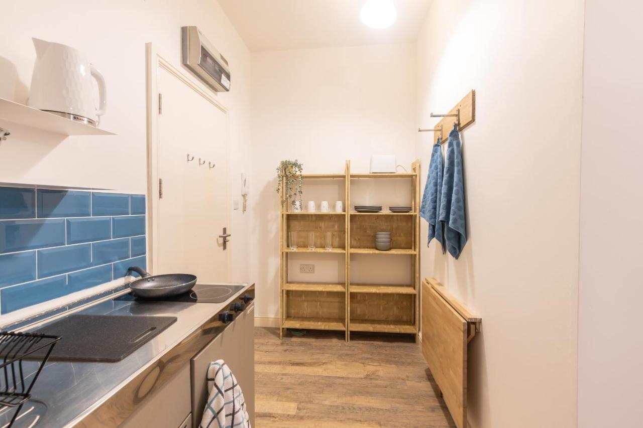 Cosy Modern Apartment, Grand Victorian Building, 5 Mins To Coventry City Centre Екстер'єр фото